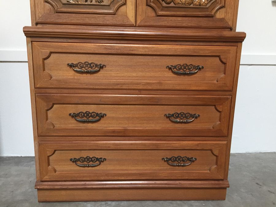 Vintage Taiwanese‎ Cabinet [Photo 8]