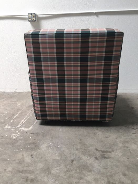 Plaid Arm Chair [Photo 4]