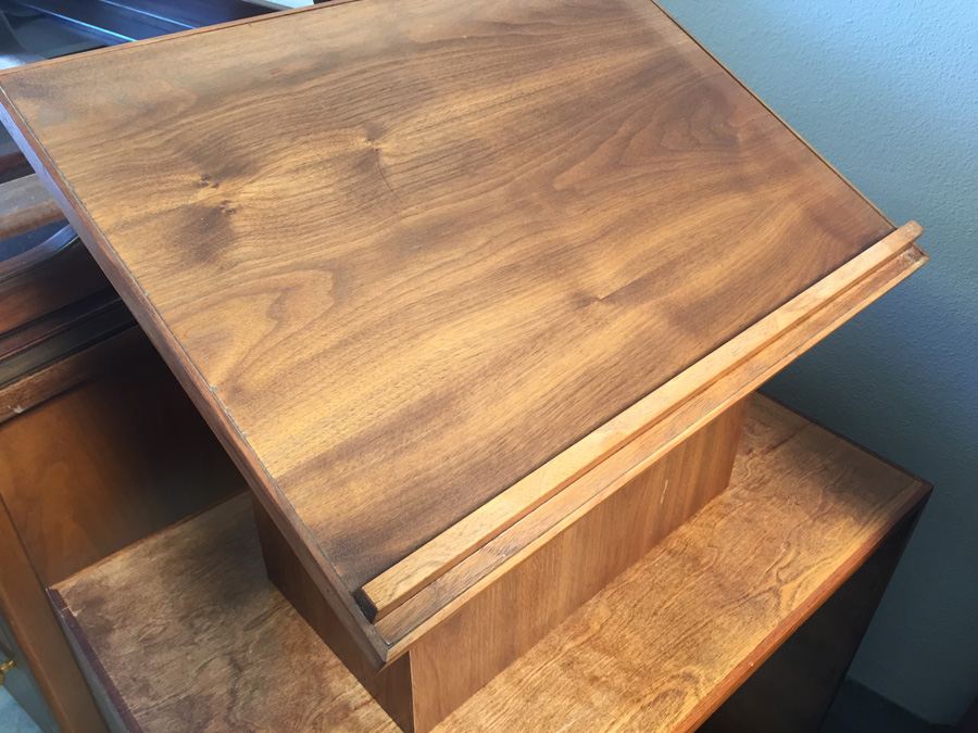 Church Pulpit [Photo 7]