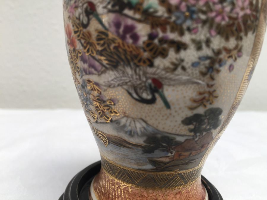 Beautifully Hand Painted Vintage Asian Vase With Dragon Serpent - Note Repaired Damage At Top [Photo 7]