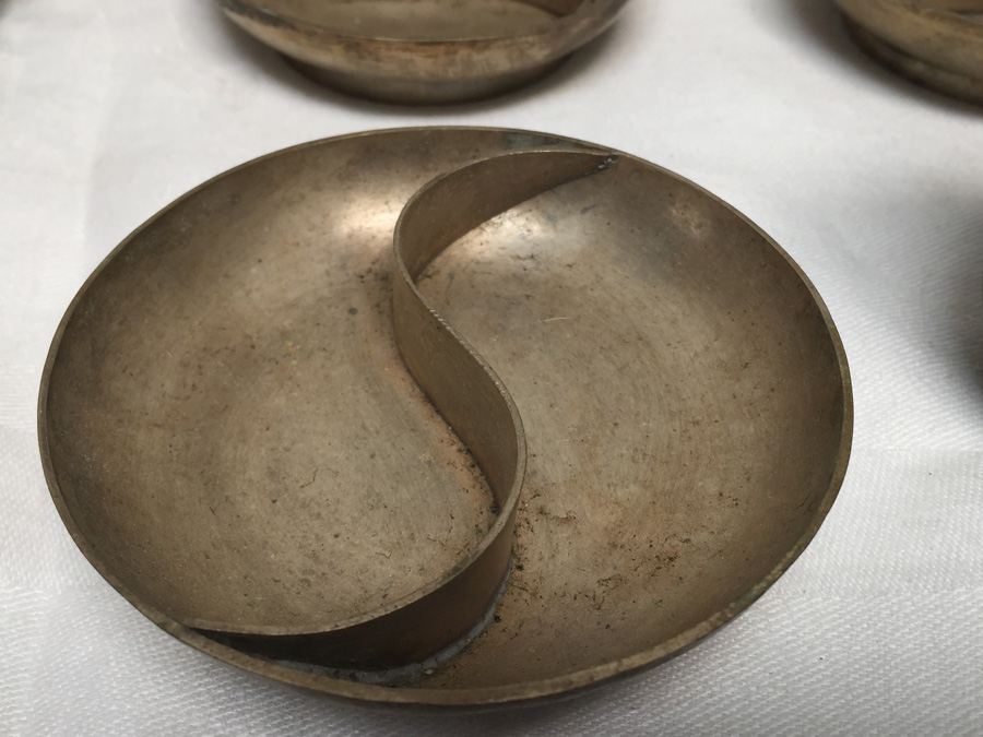 Metal Asian Bowls And Cups [Photo 3]