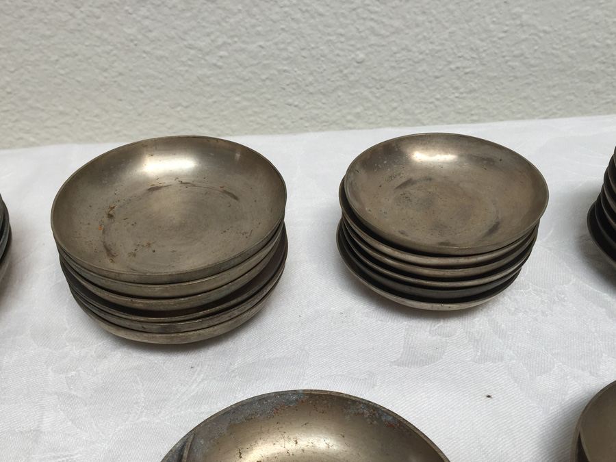 Metal Asian Bowls And Cups [Photo 6]