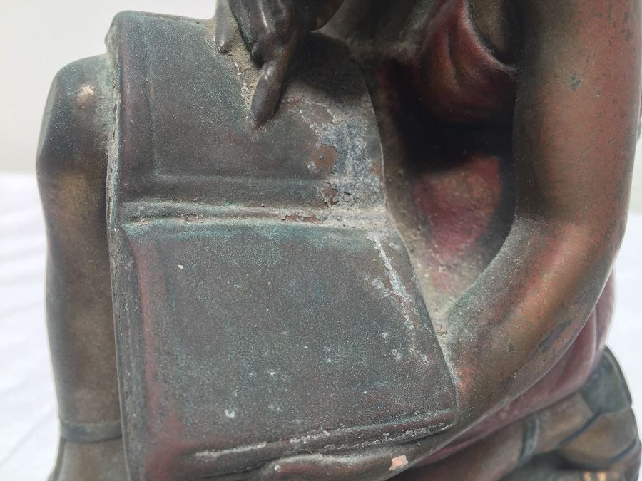 Vintage Metal Statue Of Man Reading [Photo 10]