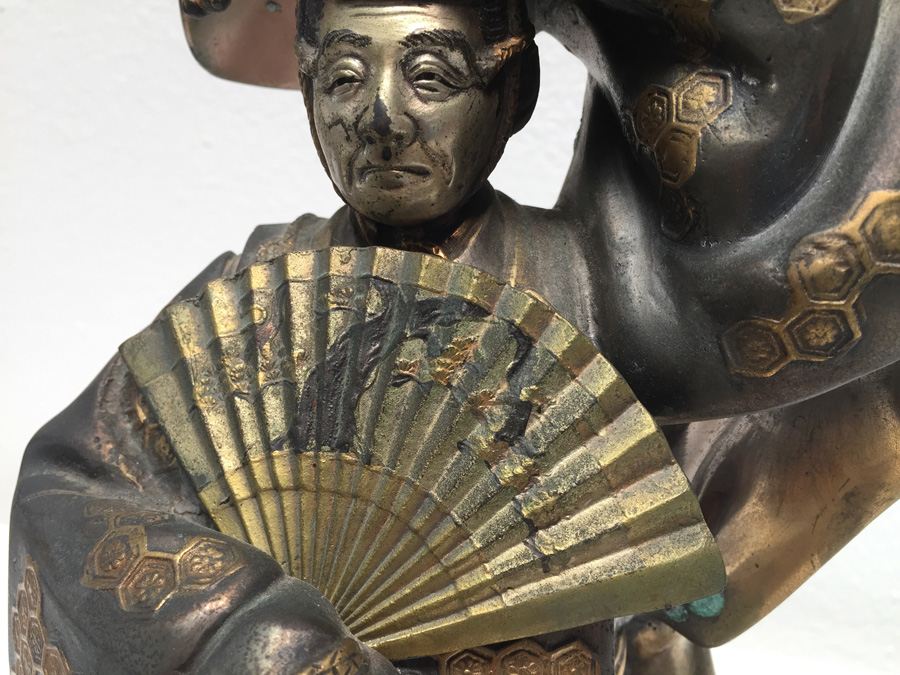 Large Signed Metal (Brass) Japanese Statue [Photo 5]