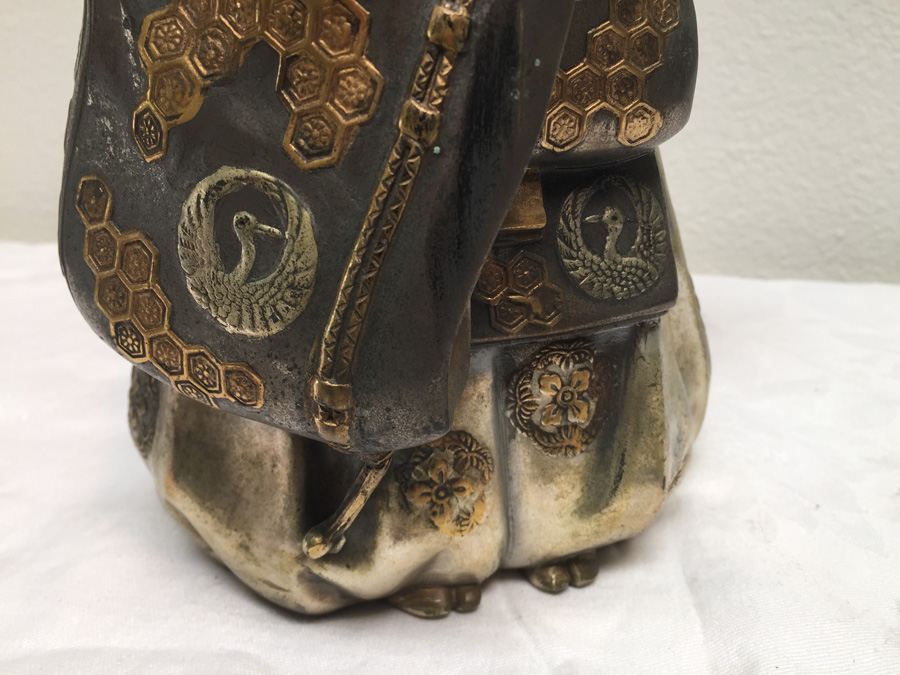 Large Signed Metal (Brass) Japanese Statue [Photo 18]