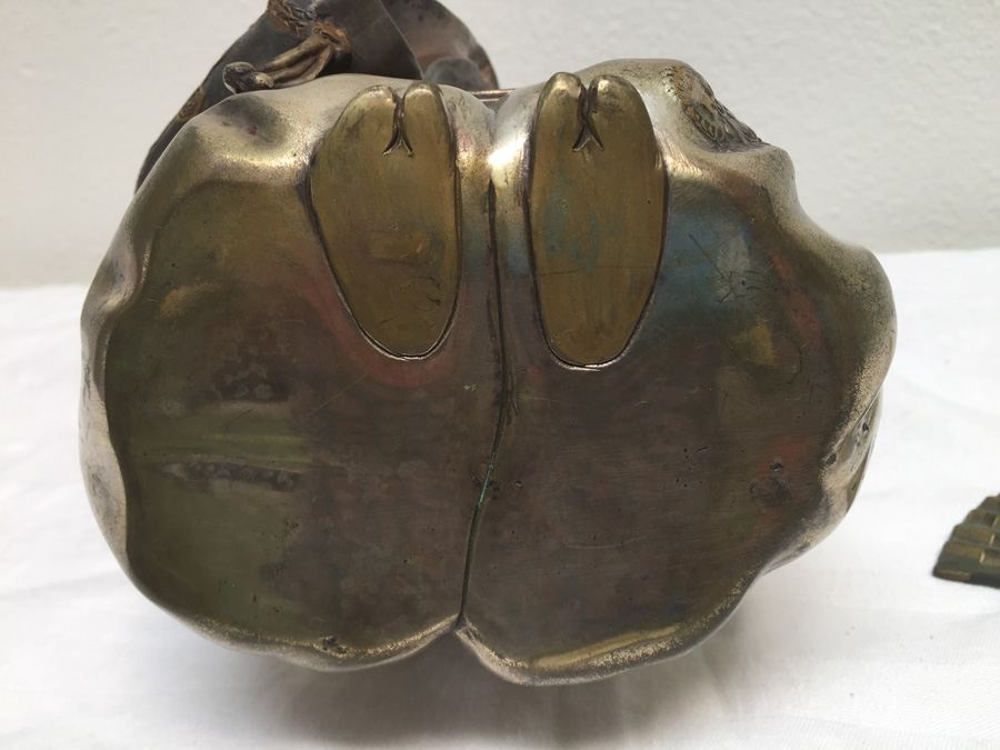 Large Signed Metal (Brass) Japanese Statue [Photo 25]