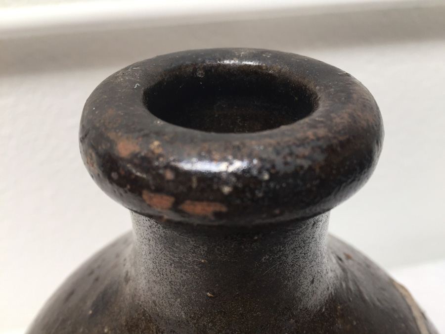 Large Black Signed Asian Vase [Photo 5]