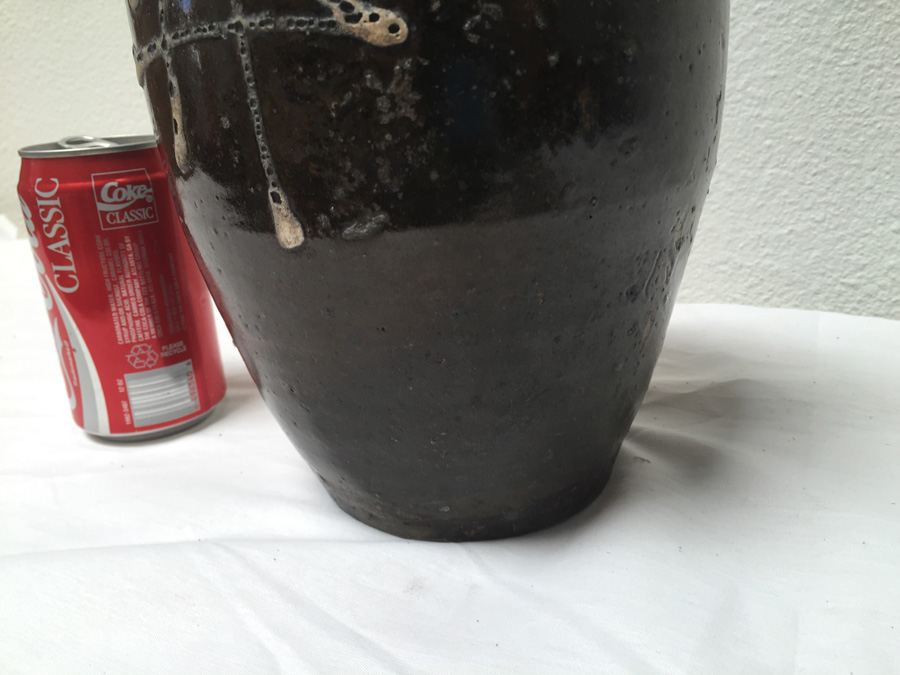 Large Black Signed Asian Vase [Photo 8]