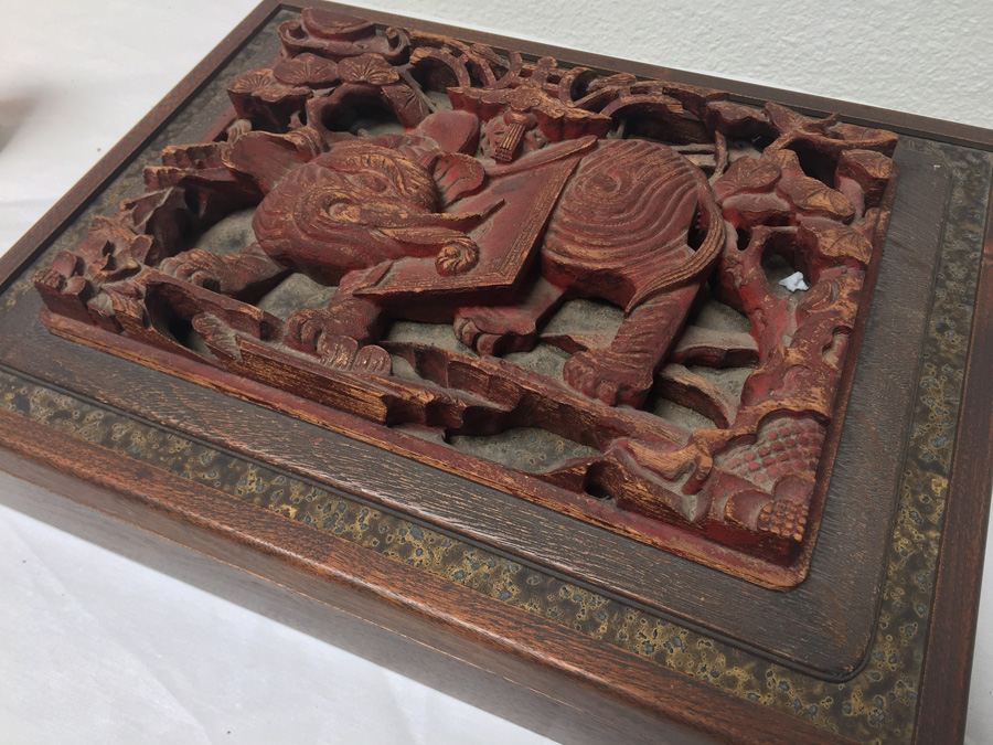 Wooden Box With Old China Temple Wood Carving [Photo 11]