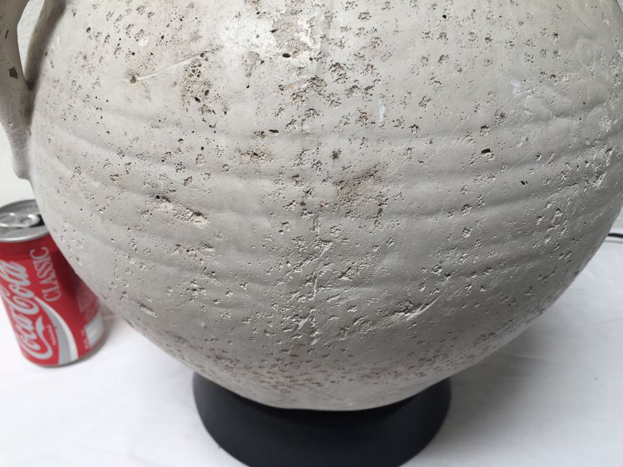 White Pottery Style Lamp From L. W. Berinoff San Francisco [Photo 4]