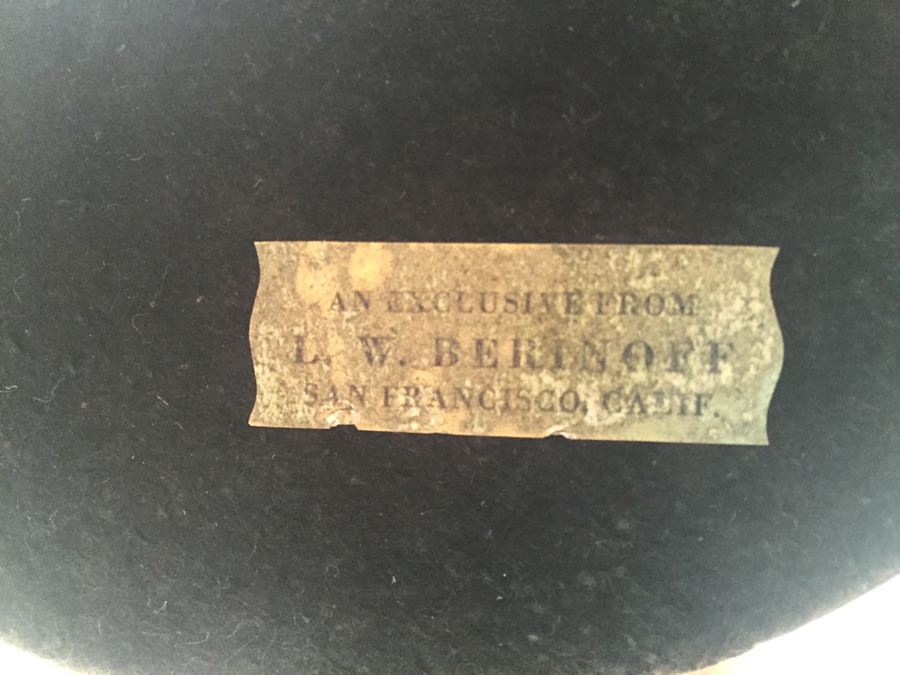 White Pottery Style Lamp From L. W. Berinoff San Francisco [Photo 8]