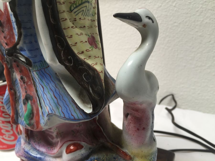 Lamp With Asian Statue [Photo 5]