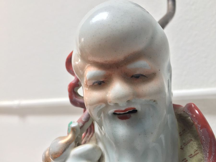 Lamp With Asian Statue [Photo 6]