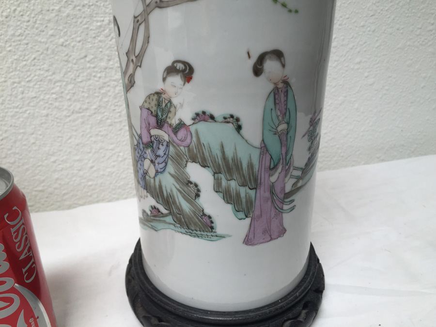 Pair Of Asian Signed Vases - One Vase Has A Crack [Photo 8]