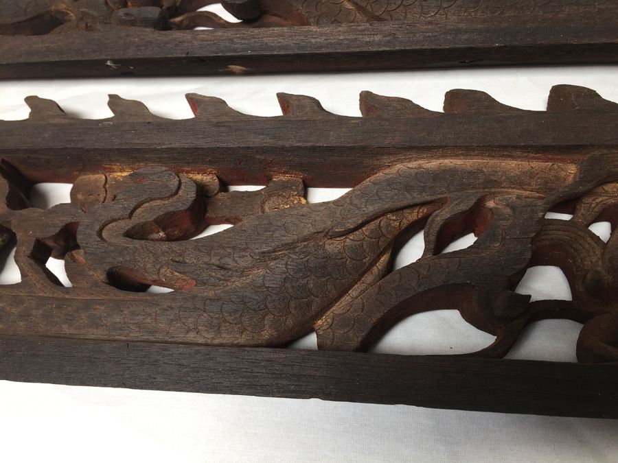 Old Asian Wood Carvings Of Dragon [Photo 19]