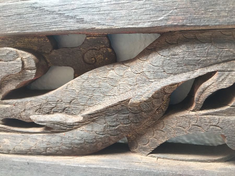 Old Asian Wood Carvings Of Dragon [Photo 8]