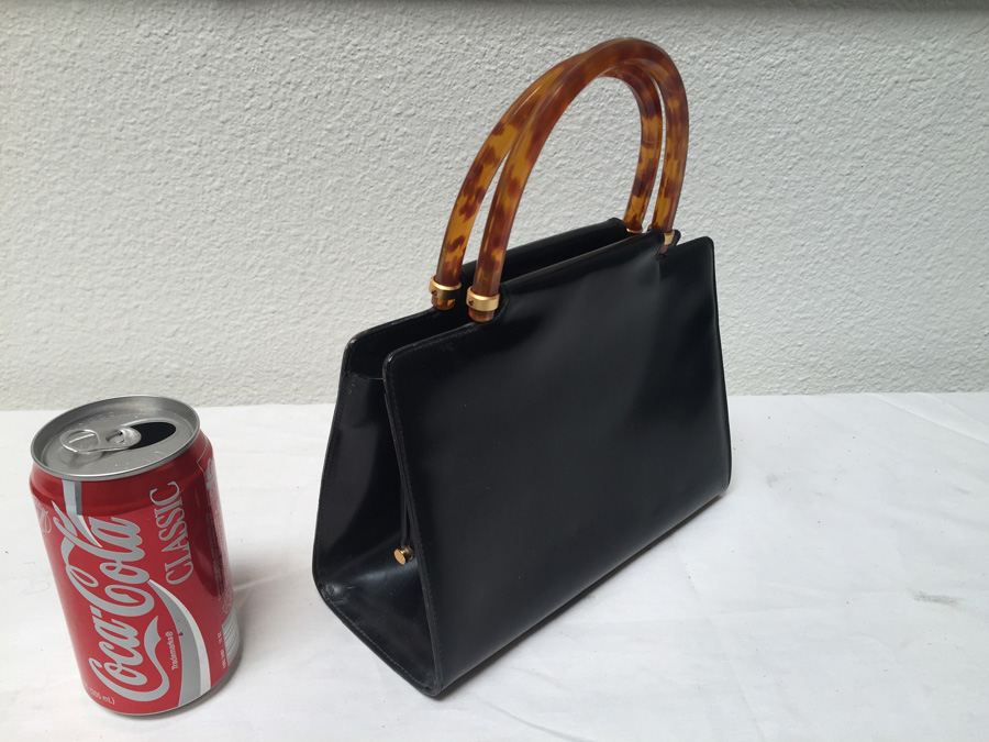Saks Fifth Avenue Ebony Leather Handbag Made in Italy For Sale at