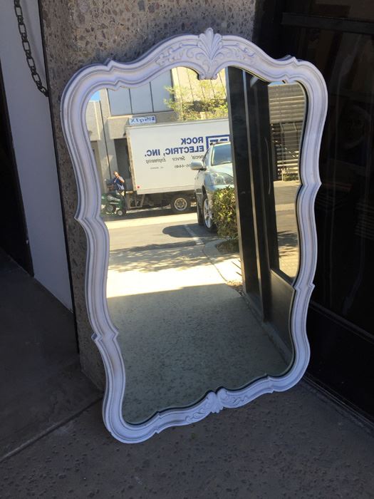 Painted Silver Mirror [Photo 1]