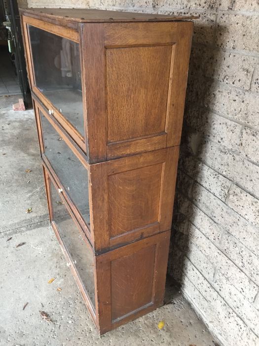 Vintage 3-Piece Lawyer Bookcase [Photo 2]