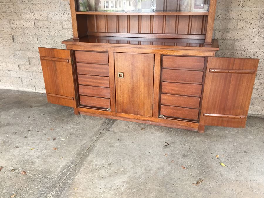 Solid Mid-Century 2-Piece Cabinet With Hutch And Sliding Glass Doors [Photo 11]