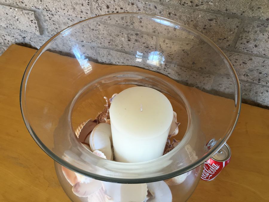 Glass Vase With Shells And Candle [Photo 5]