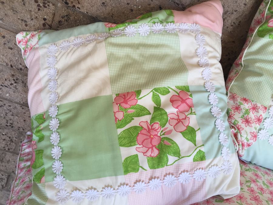 Lilly Pulitzer Pillows [Photo 2]