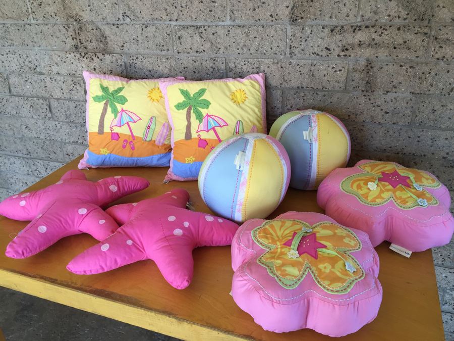 Pottery Barn Kids Throw Pillows [Photo 9]