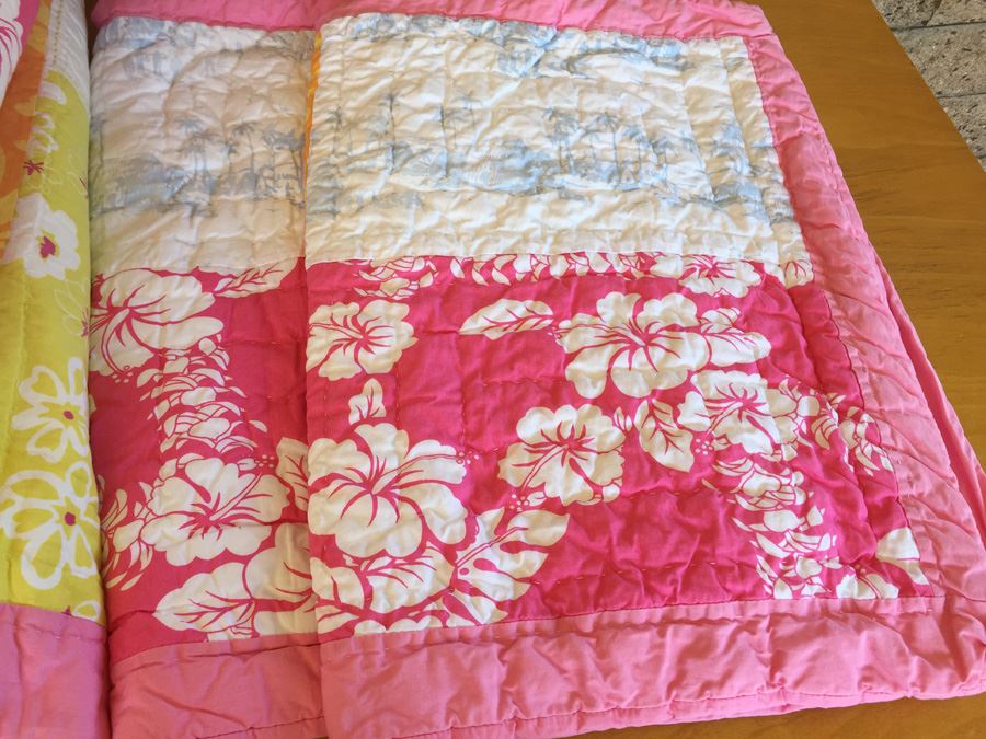 Pair Of Pottery Barn Blankets [Photo 4]