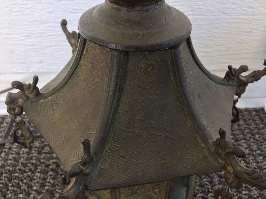 Stunning Asian Metal Lamp [Photo 11]