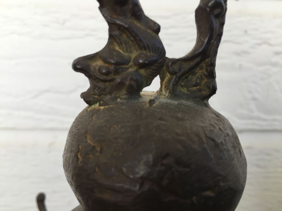 Stunning Asian Metal Lamp [Photo 9]