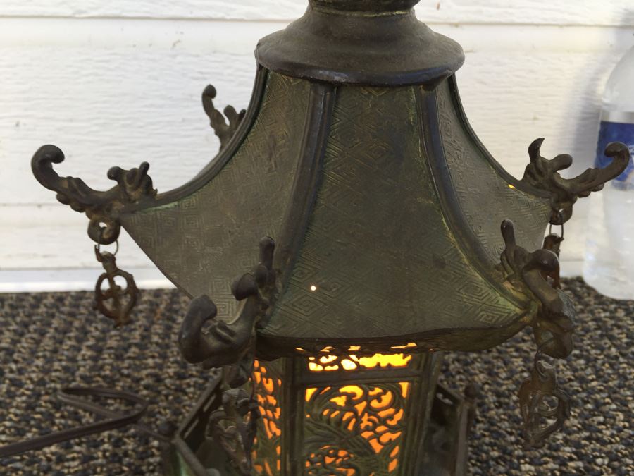 Stunning Asian Metal Lamp [Photo 20]