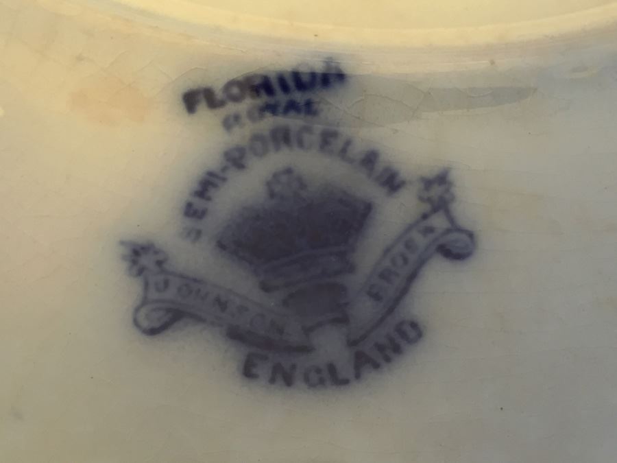 8' Florida Flow Blue England Plate [Photo 9]