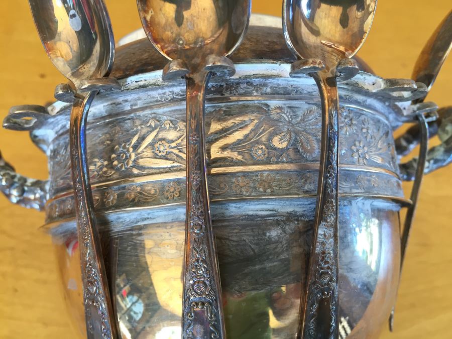 Vintage Silver Sheffield Plate Sugar Bowl and Spoon Holder With Bird Top And Spoons [Photo 16]