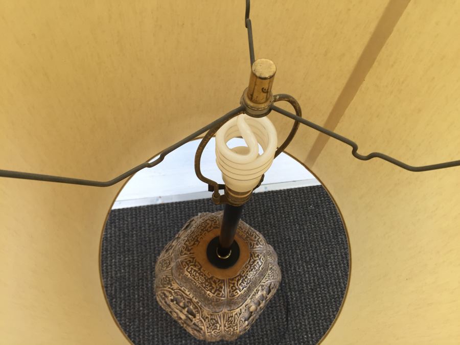Large Gold Asian Lamp With Shade [Photo 13]
