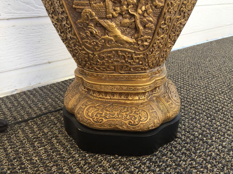 Large Gold Asian Lamp With Shade [Photo 7]
