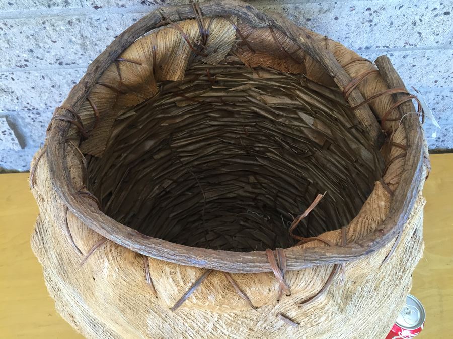 Large Basket [Photo 3]