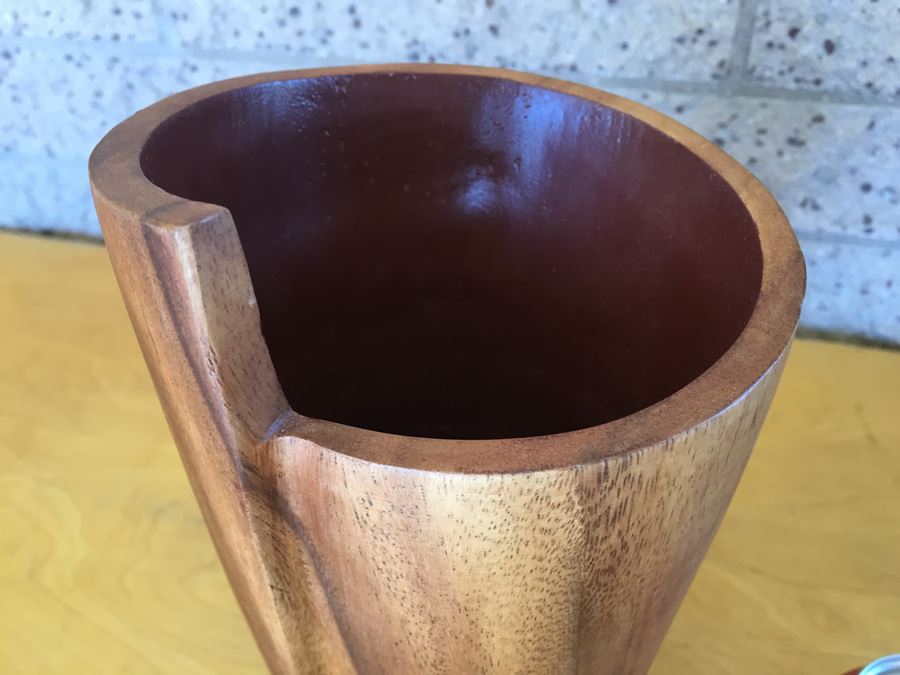 Contemporary Wooden Vase [Photo 2]