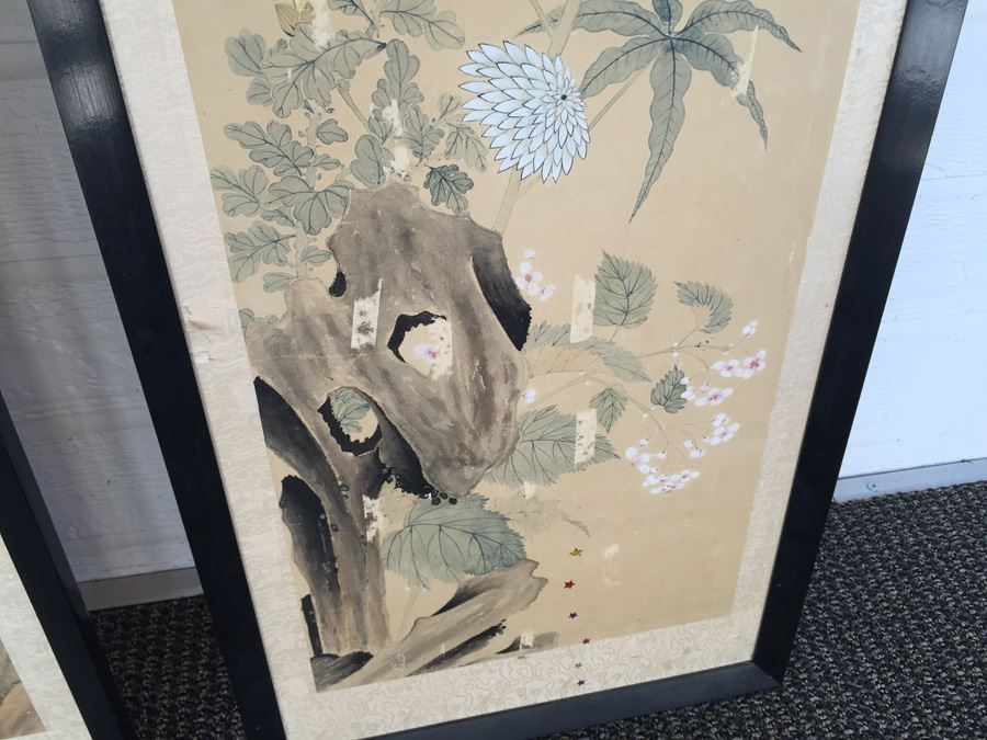 Pair Of Chinese Paintings In Ink On Silk [Photo 7]