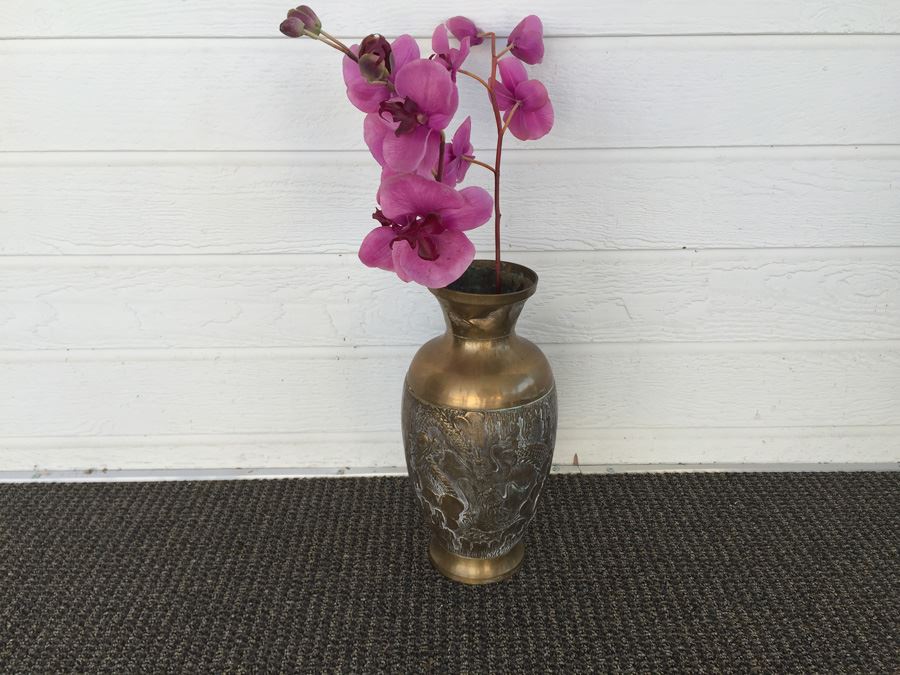Beautiful Vintage Solid Brass Asian Vase With Dragons [Photo 10]