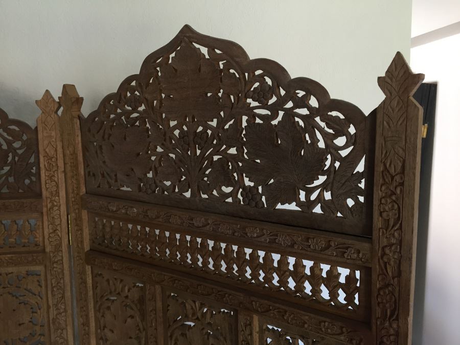 3-Panel Carved Wood Screen Room Divider [Photo 5]