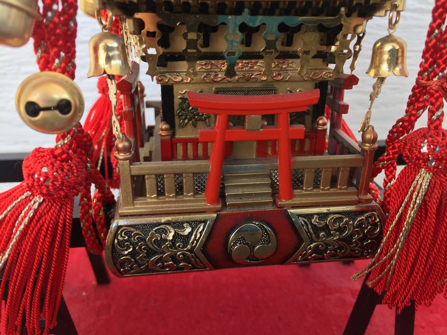 Metal Japanese Shrine Replica Model (MIKOSHI) [Photo 5]
