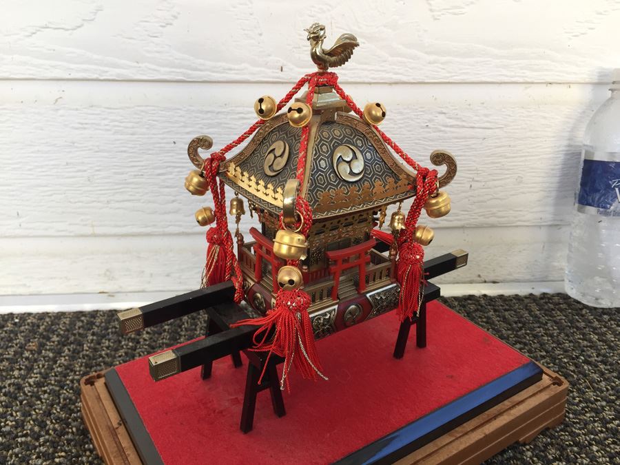 Metal Japanese Shrine Replica Model (MIKOSHI) [Photo 11]