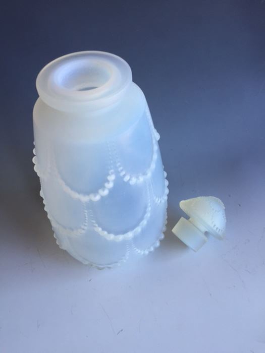 (3) Stunning R Lalique 'Perles' Signed Perfume Bottles Art -  René Lalique - Estimate $1,500 [Photo 5]