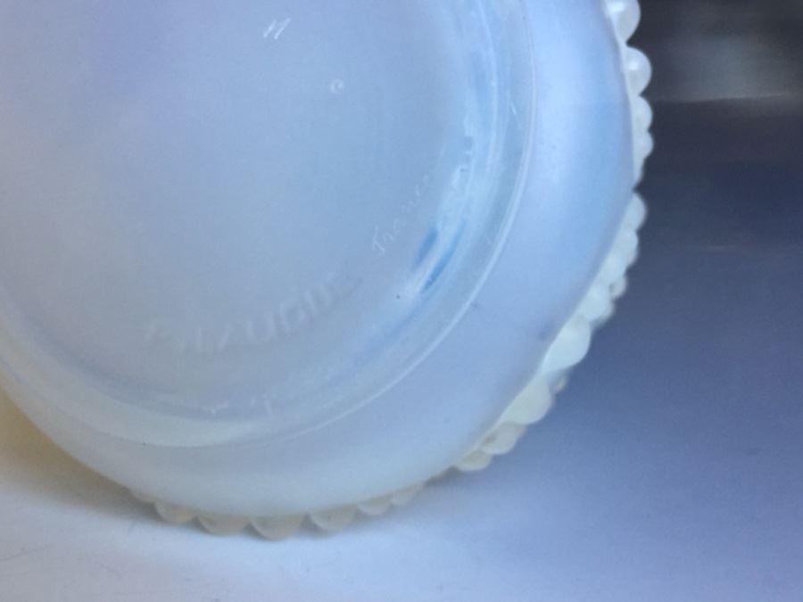 (3) Stunning R Lalique 'Perles' Signed Perfume Bottles Art -  René Lalique - Estimate $1,500 [Photo 8]