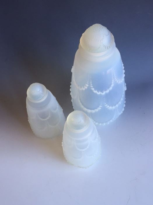 (3) Stunning R Lalique 'Perles' Signed Perfume Bottles Art -  René Lalique - Estimate $1,500 [Photo 13]