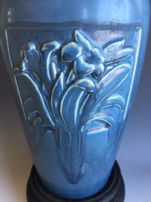 Rare Beautiful Blue Rookwood Vase, XX, Mold No. 2487 - Estimate $250 [Photo 9]