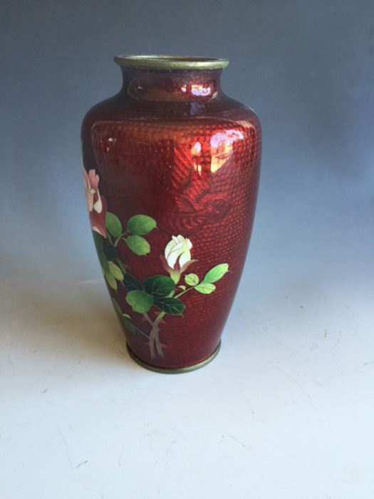 Japanese Ginbari Cloisonne Vase - Estimate $200-$300 [Photo 3]