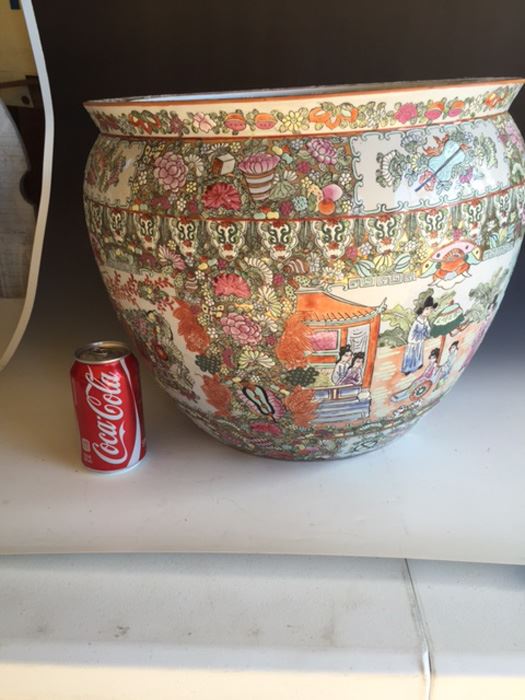 Vintage Chinese Fish Bowl Or Jardiniere Signed [Photo 4]