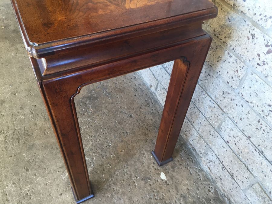 Asian Console Table [Photo 7]