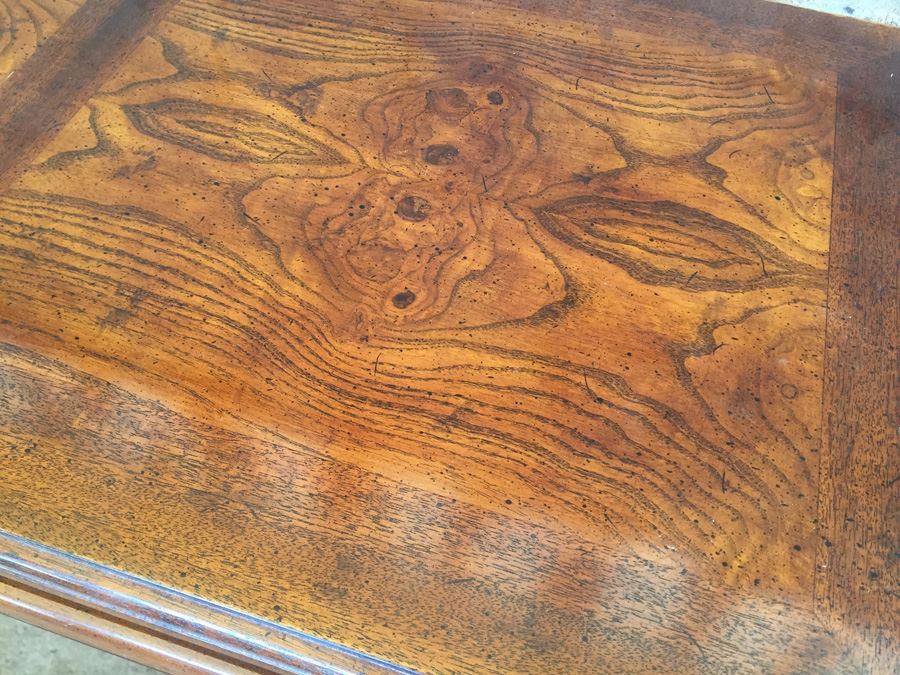 Asian Console Table [Photo 5]